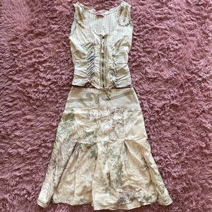 VTG top and midi skirt set